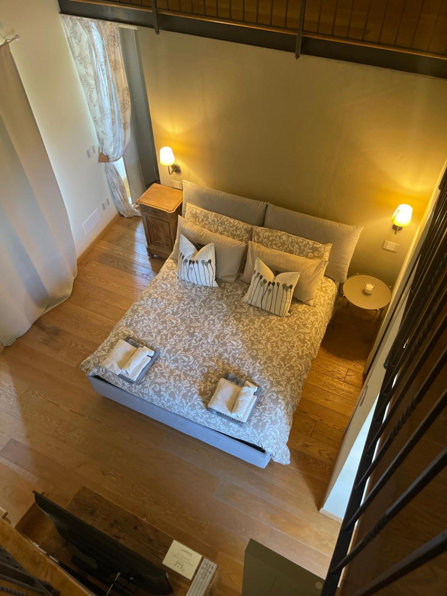 La Quintessenza Del Borgo Bed & Breakfast Varzi Exterior photo
